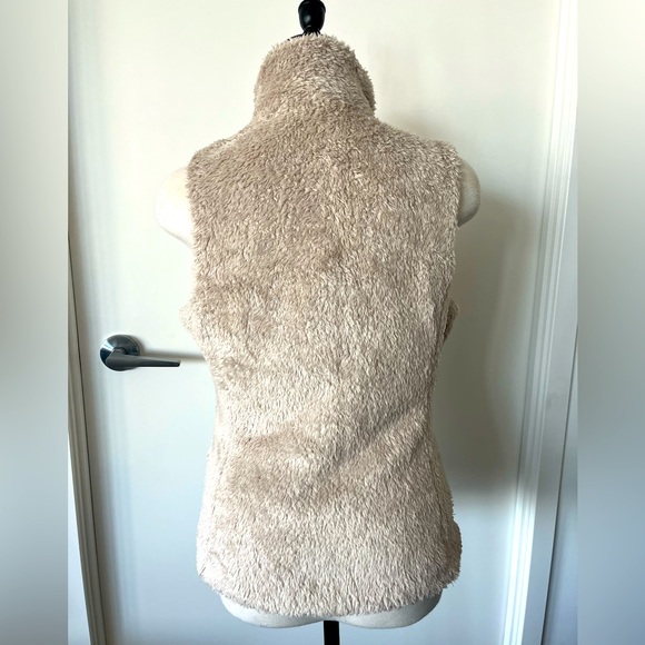 Brand New Patagonia Los Gatos Fleece Vest - Picture 2 of 4